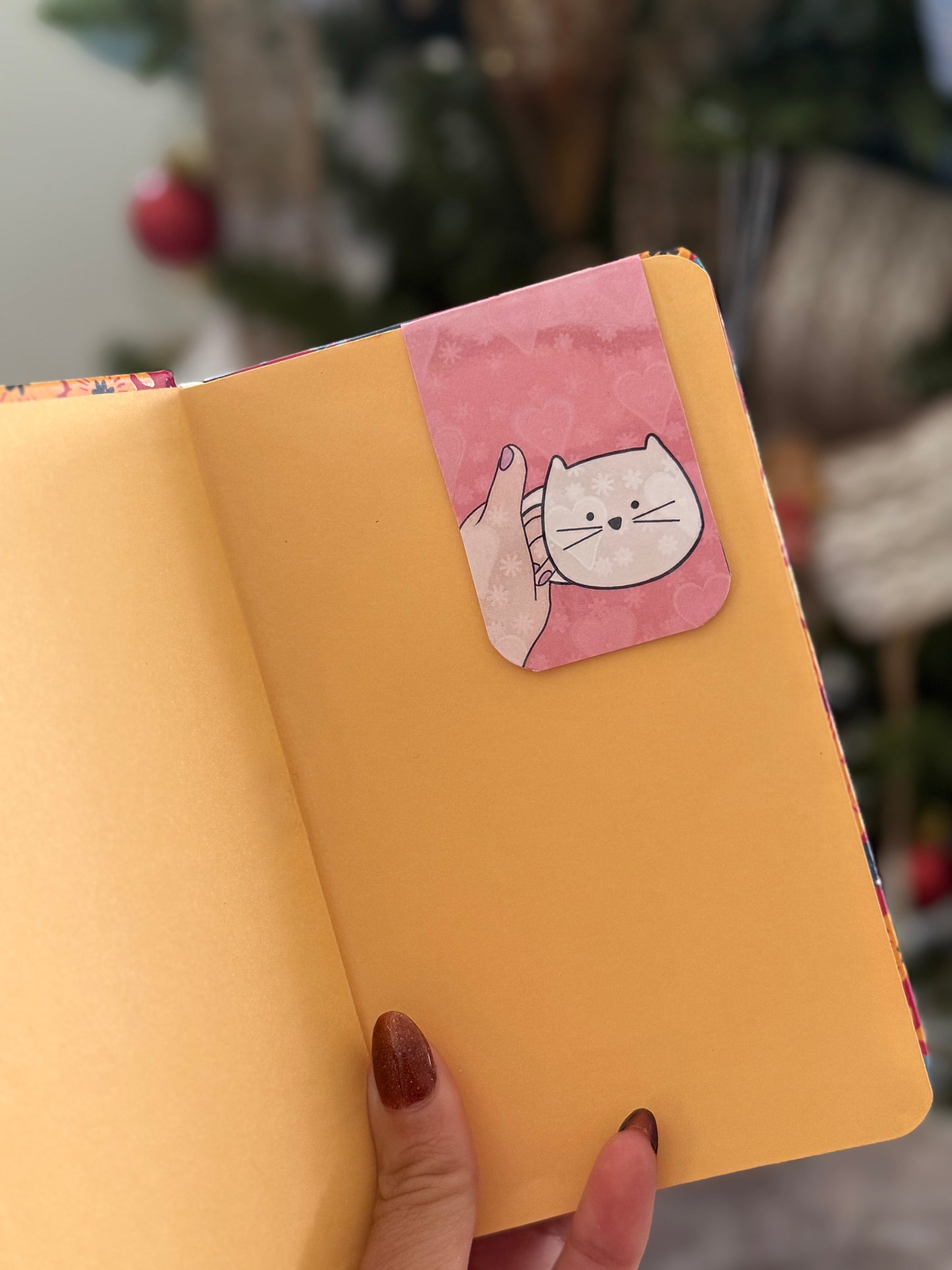 Kitty Cup - Magnetic Bookmark